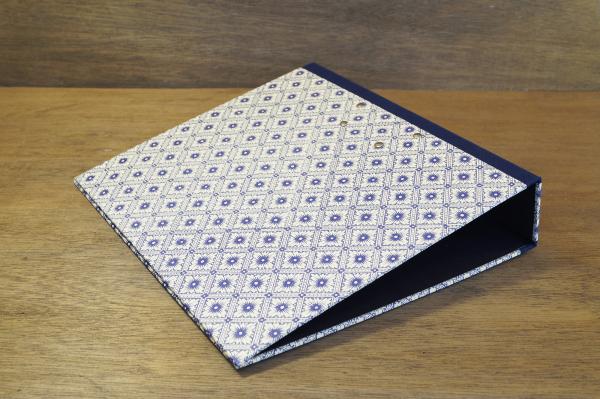 valuable folder for home gift school